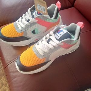 Champion exclusive shoe